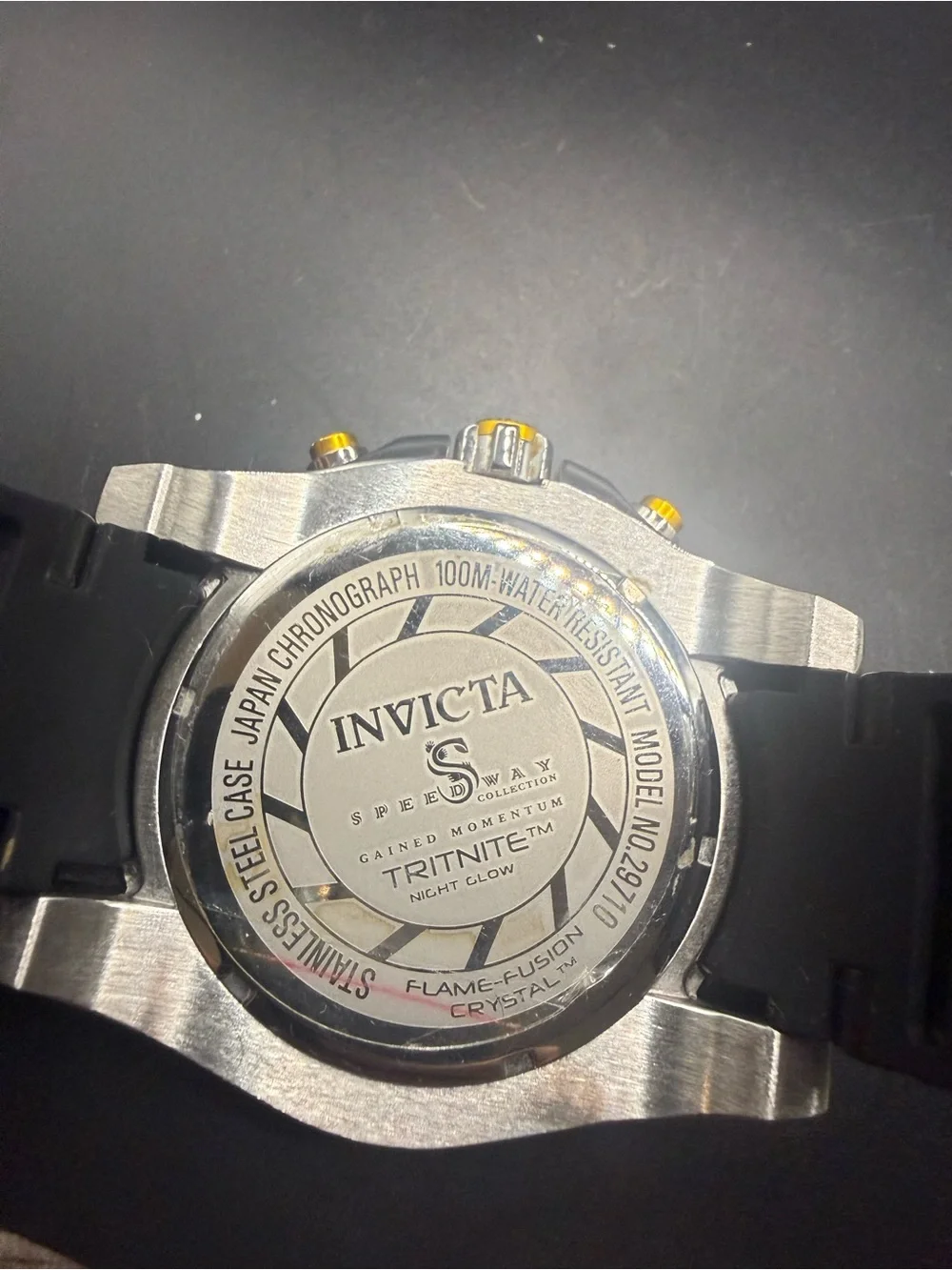 Invicta Speedway 29710 men's wristwatch NEW BATTERY!!